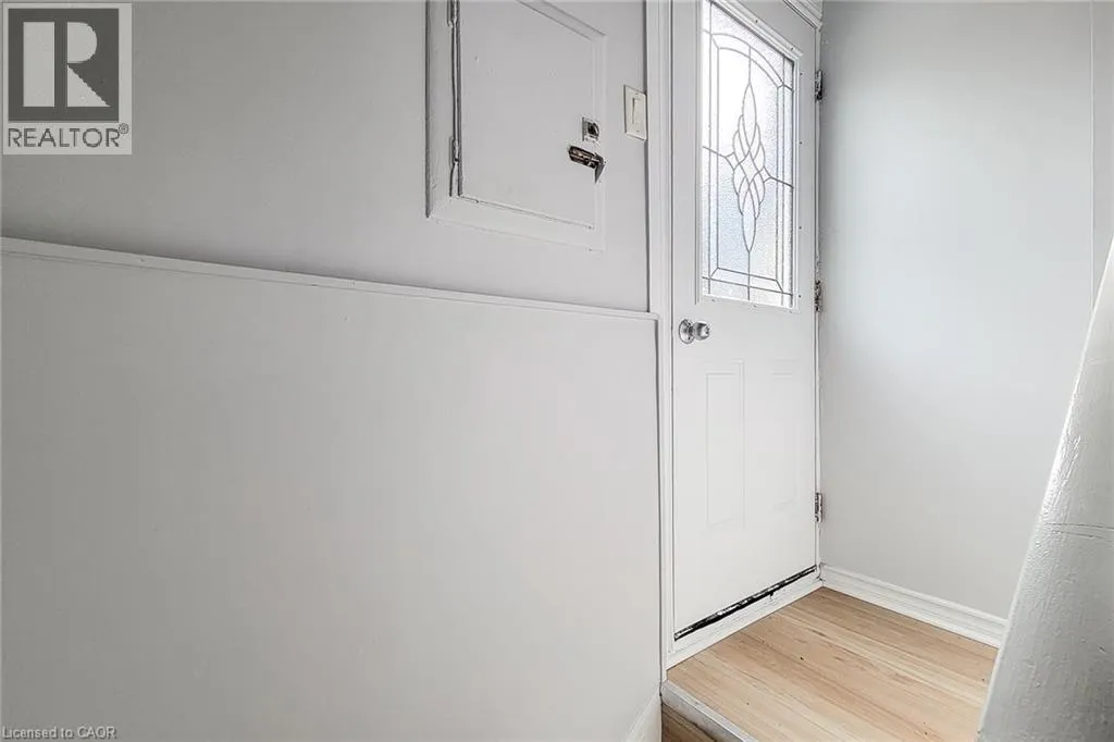 642 UPPER SHERMAN Avenue Unit# lower, #lower