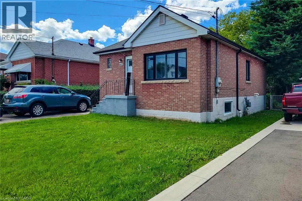 642 UPPER SHERMAN Avenue Unit# lower, #lower