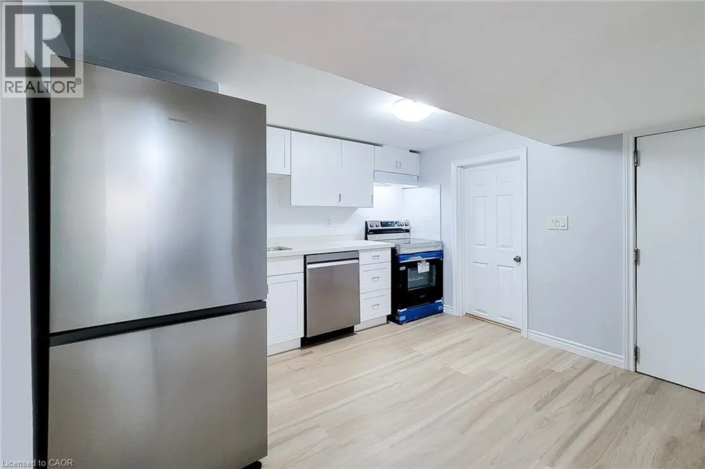 642 UPPER SHERMAN Avenue Unit# lower, #lower
