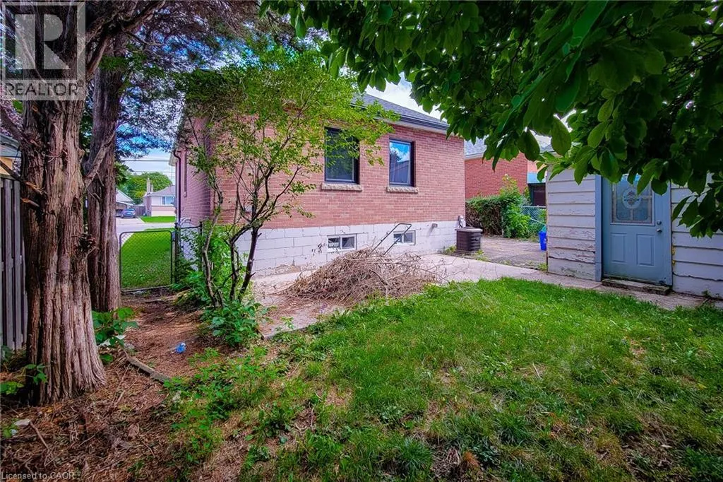 642 UPPER SHERMAN Avenue Unit# lower, #lower