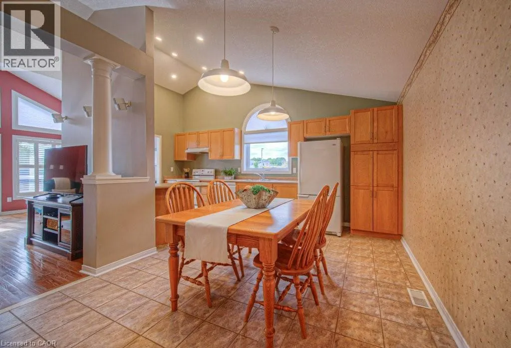 63 GATEHOUSE Drive