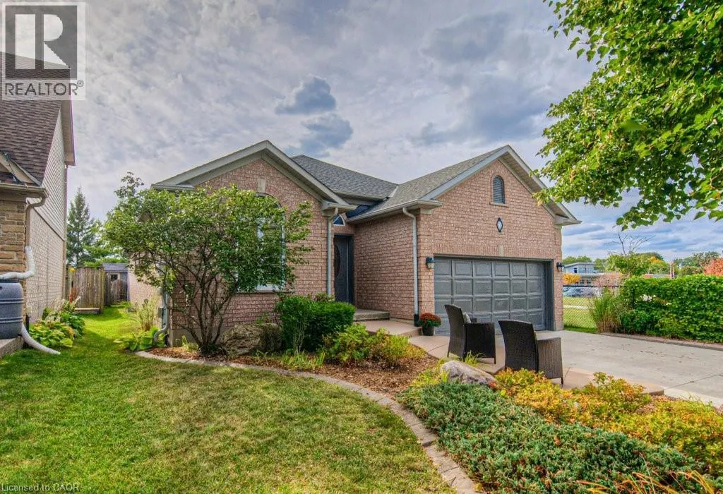 63 GATEHOUSE Drive