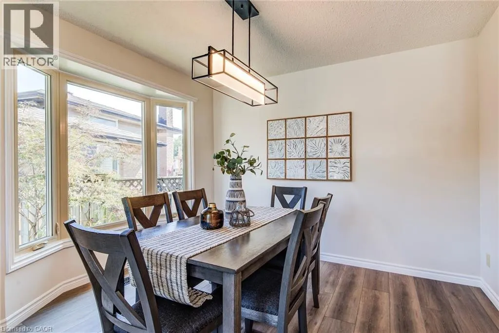 463 THORNDALE Drive
