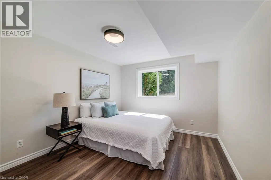 463 THORNDALE Drive