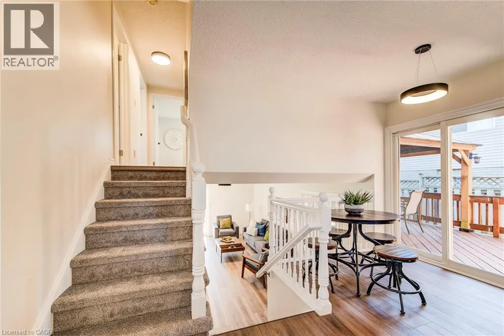 463 THORNDALE Drive