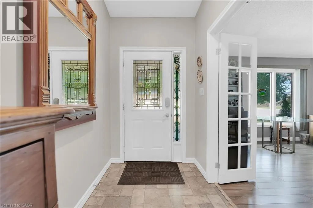 18 MCMASTER Drive