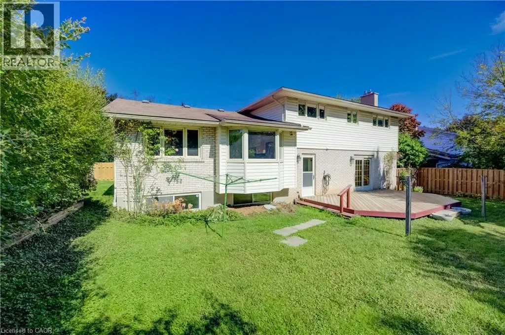 15 BUTTONWOOD Drive