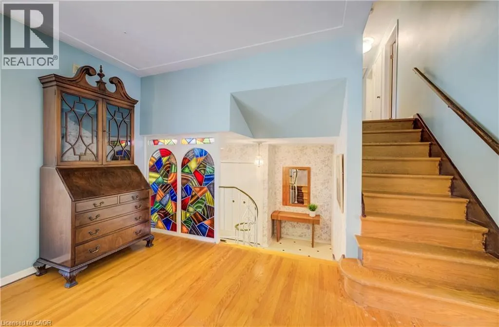 15 BUTTONWOOD Drive