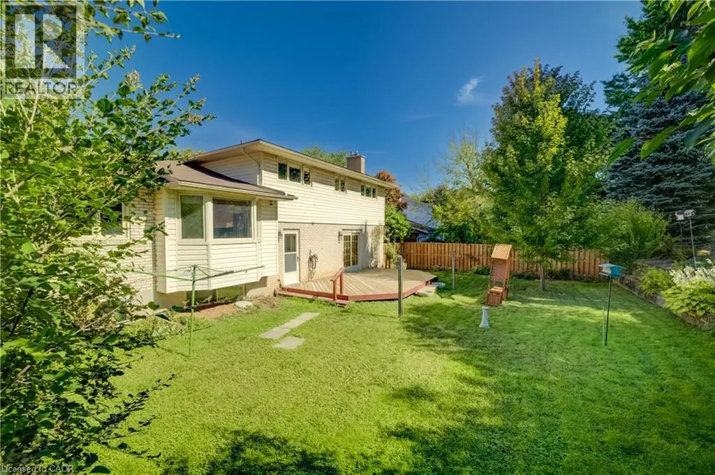 15 BUTTONWOOD Drive