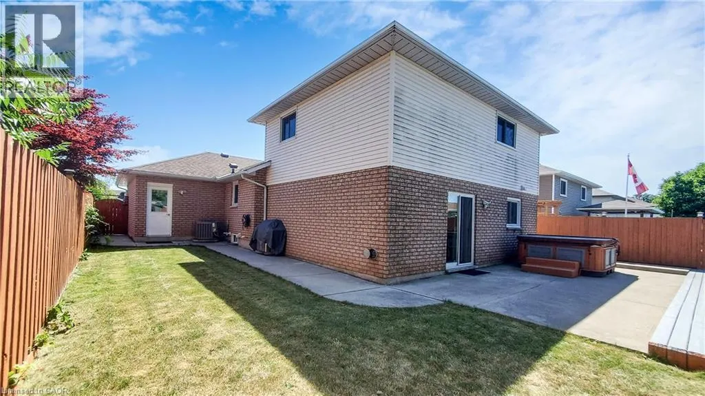 183 ALDERLEA Avenue
