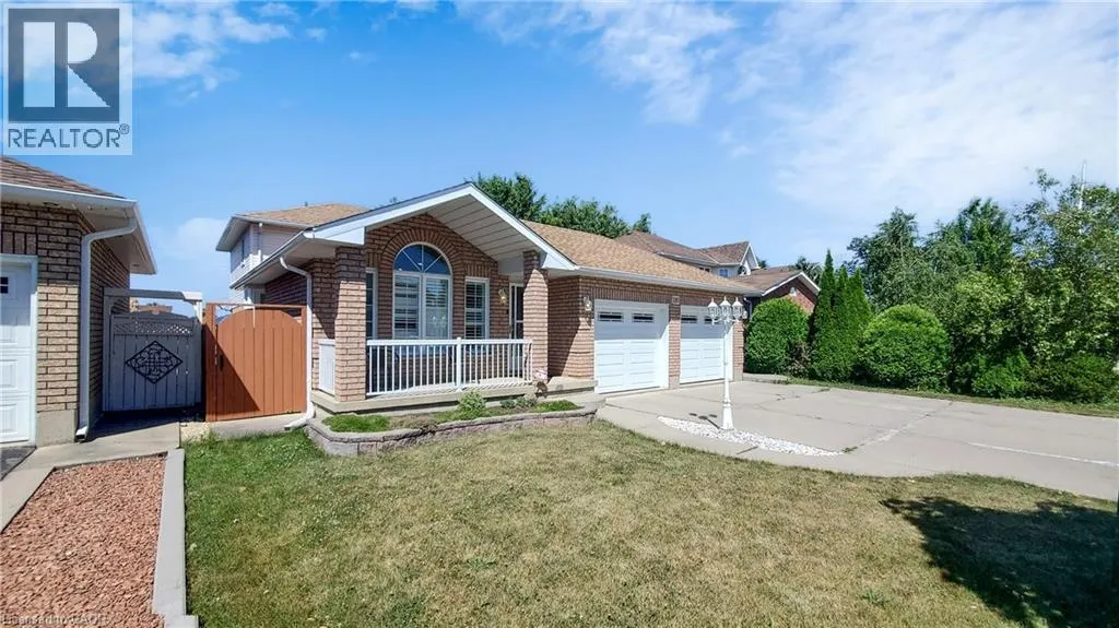 183 ALDERLEA Avenue