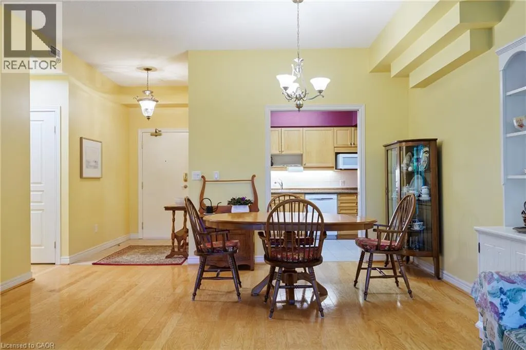 77 GOVERNORS Road Unit# 102, #102