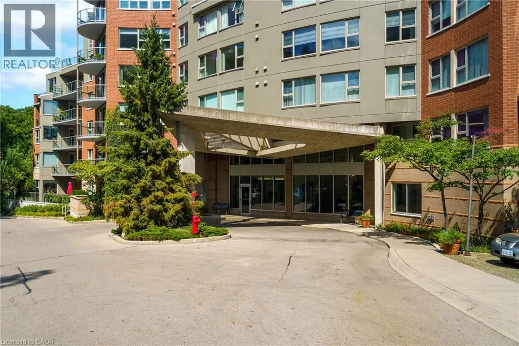 77 GOVERNORS Road Unit# 102, #102