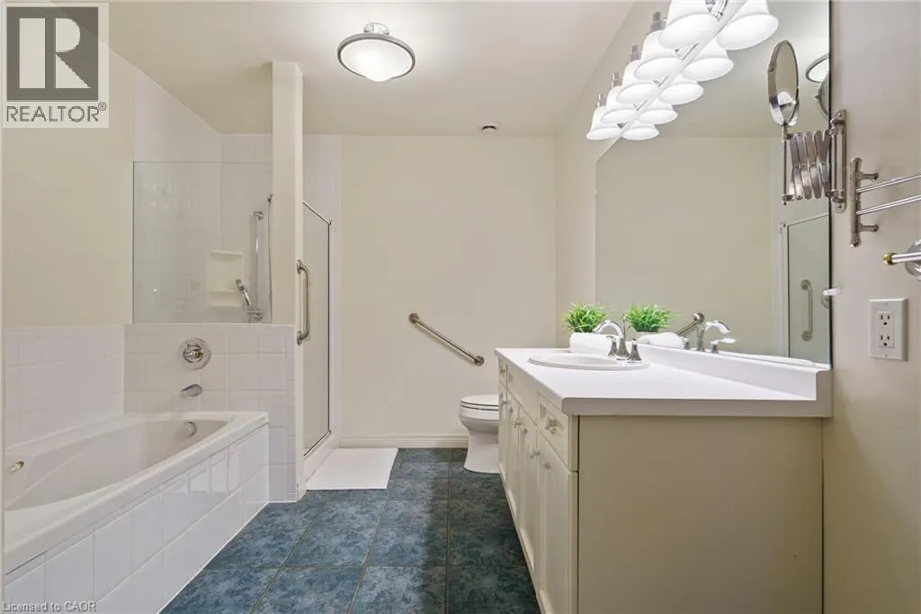 77 GOVERNORS Road Unit# 102, #102
