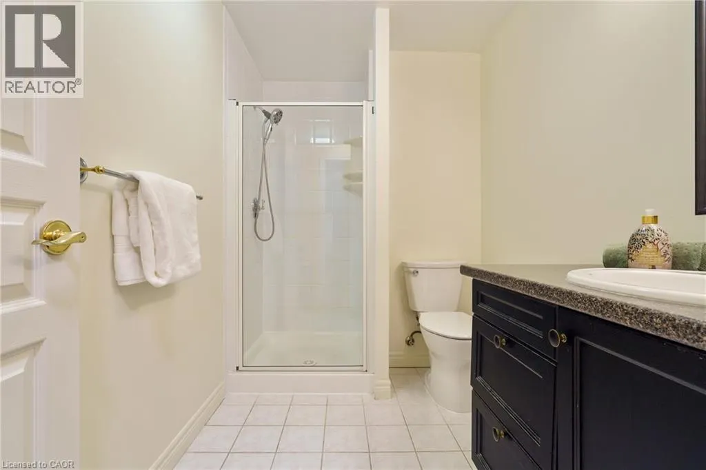 77 GOVERNORS Road Unit# 102, #102
