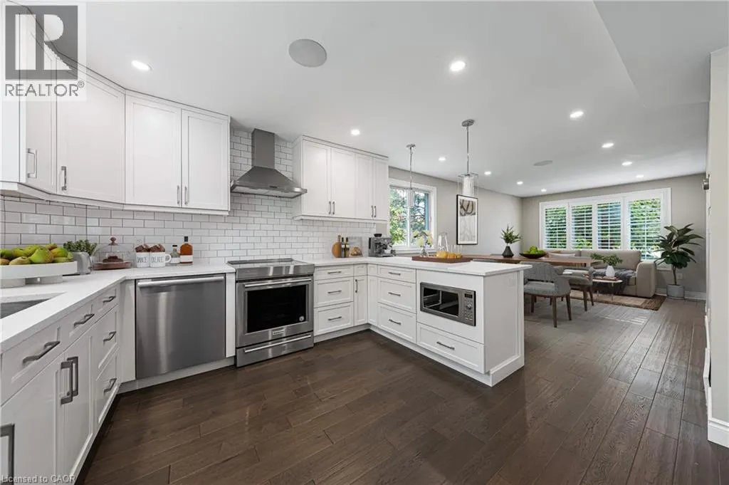 368 CAVENDISH Drive