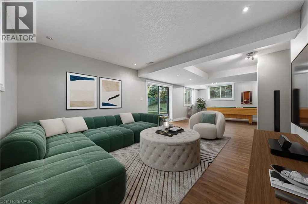368 CAVENDISH Drive