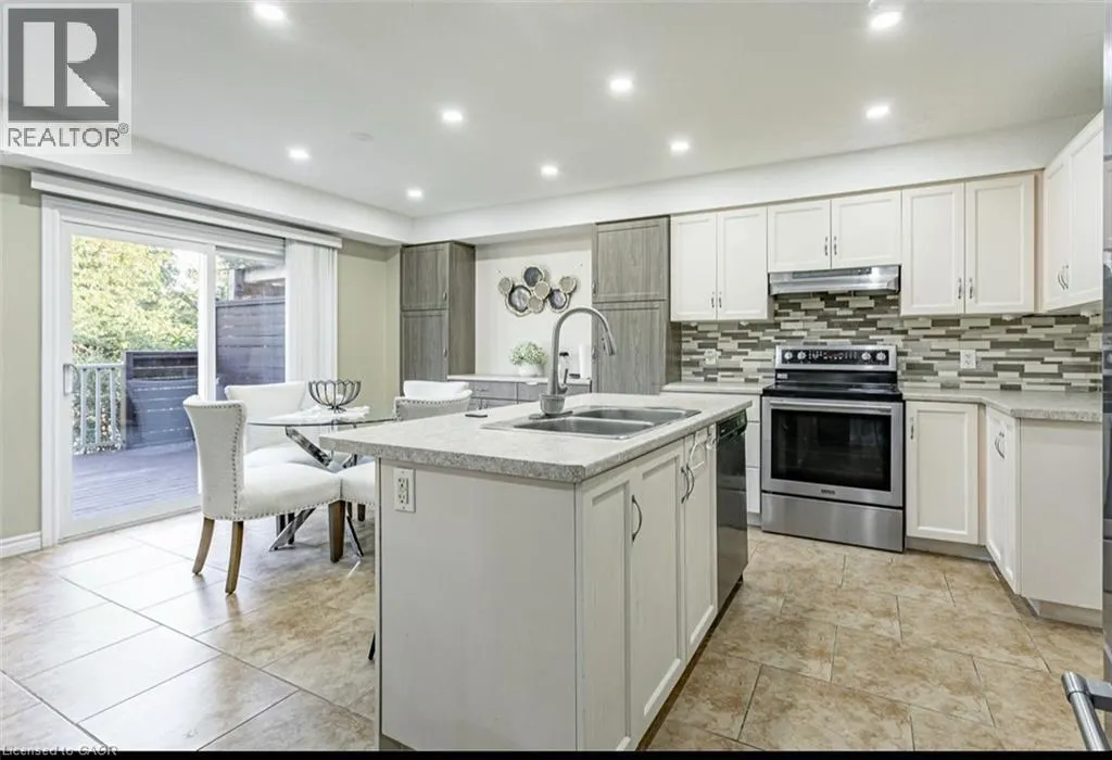 13 RIDGEWOOD COURT
