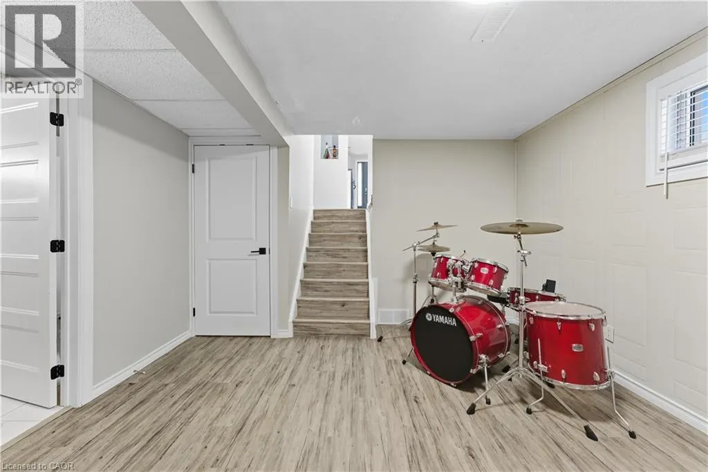 117 NORTHLAKE Drive Unit# A, #A