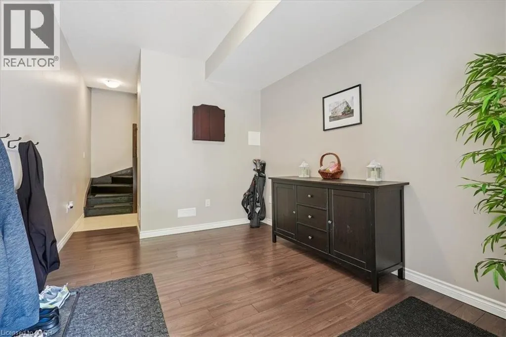 6 CHESTNUT DRIVE Drive Unit# 69, #69