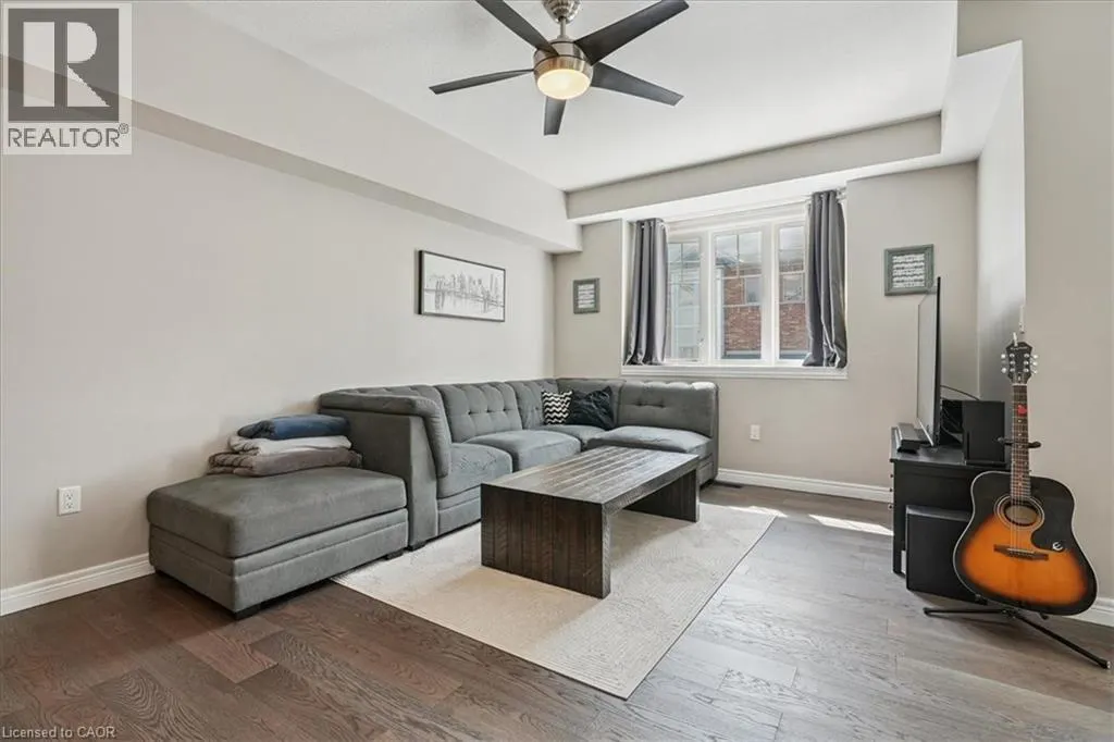 6 CHESTNUT DRIVE Drive Unit# 69, #69