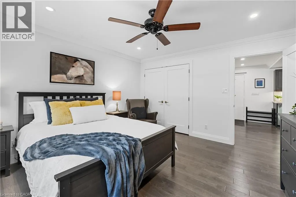 1377 LAKESHORE Road Unit# 104, #104