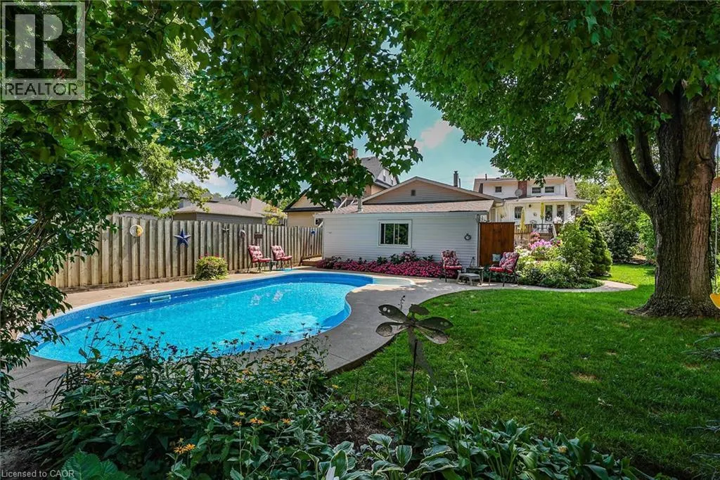 110 LIVINGSTON Avenue