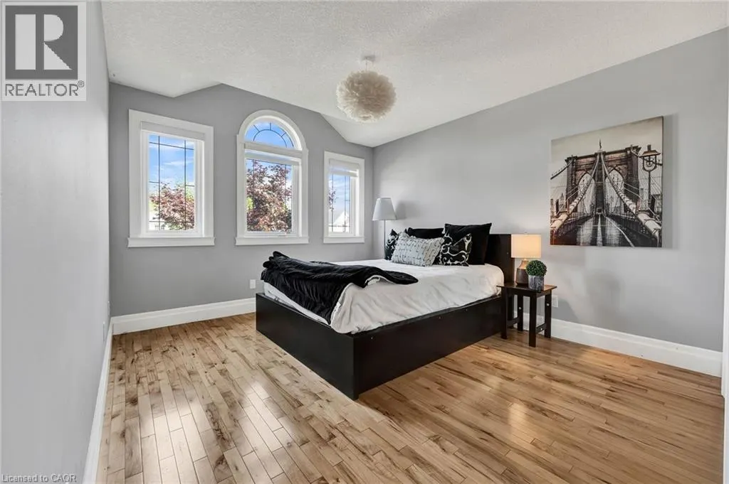 433 DOON SOUTH Drive