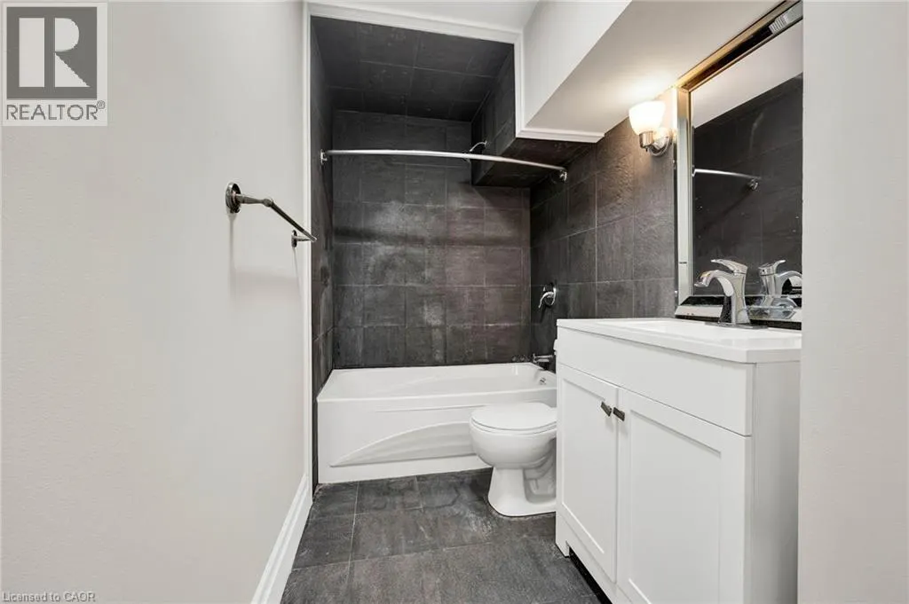 433 DOON SOUTH Drive