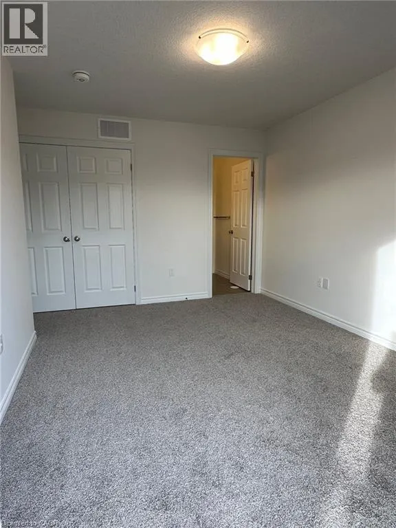 47 LOMOND Lane