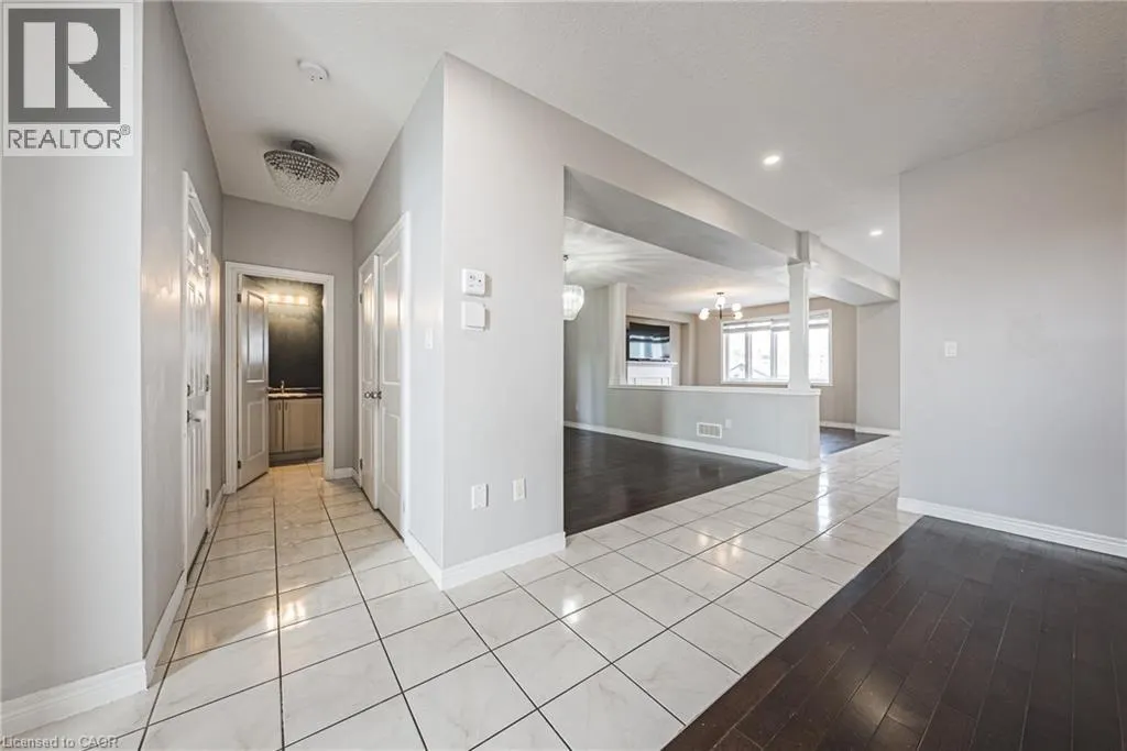 128 MEDICI Lane