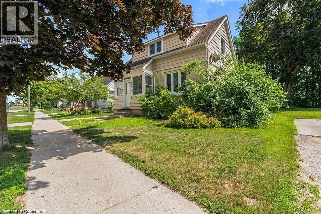 119 7TH Street