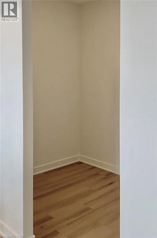 25 WELLINGTON Street S Unit# 2014, #2014