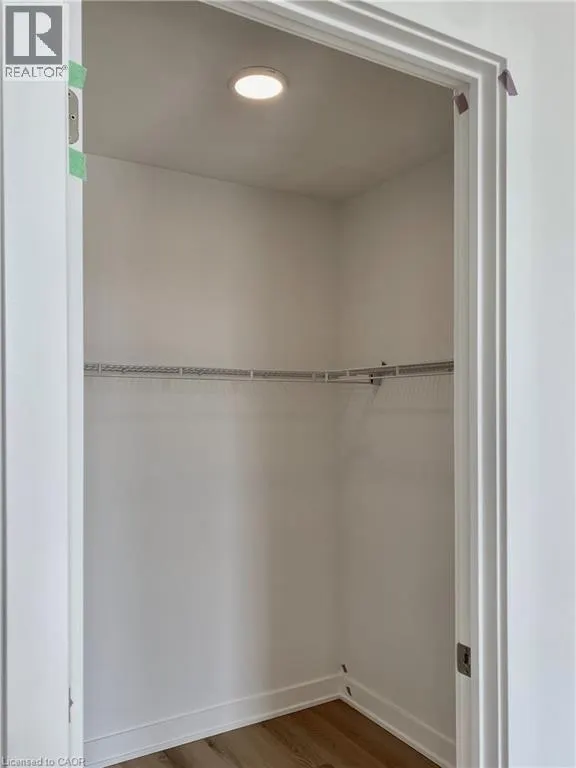 25 WELLINGTON Street S Unit# 2014, #2014