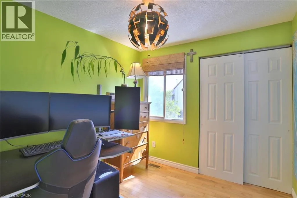 1085 QUEENS Boulevard Unit# 6, #6