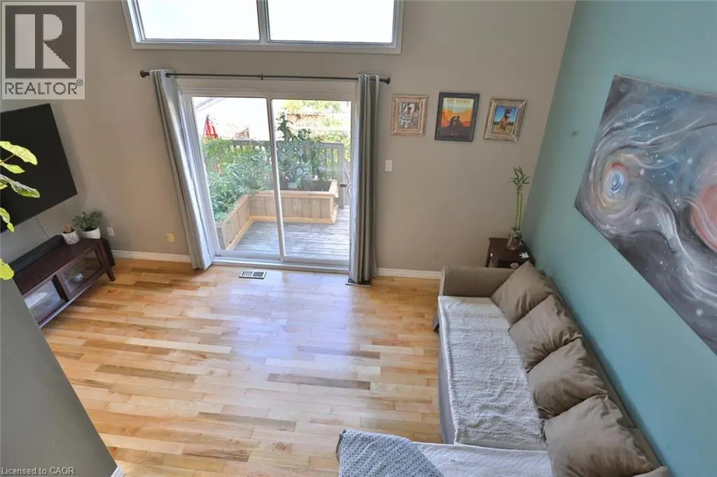 1085 QUEENS Boulevard Unit# 6, #6