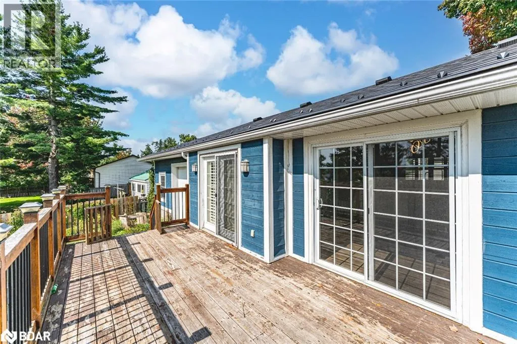 385 EDGEHILL Drive Unit# Upper, #Upper
