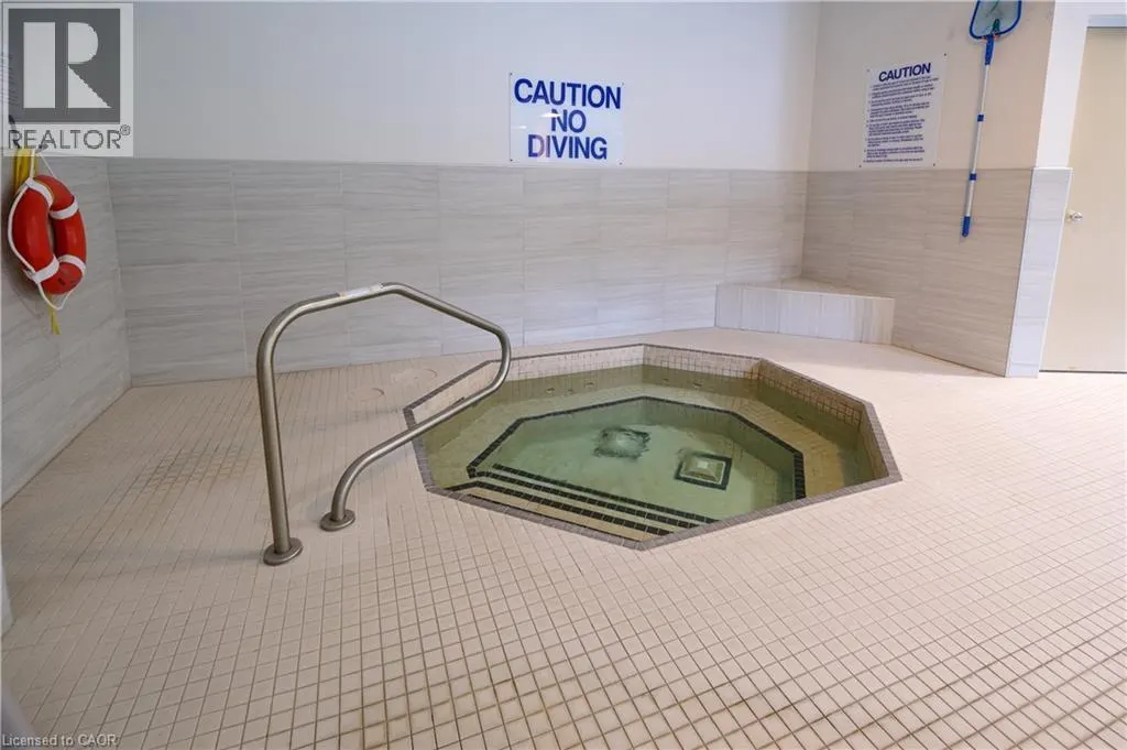 3227 KING Street Unit# 909, #909