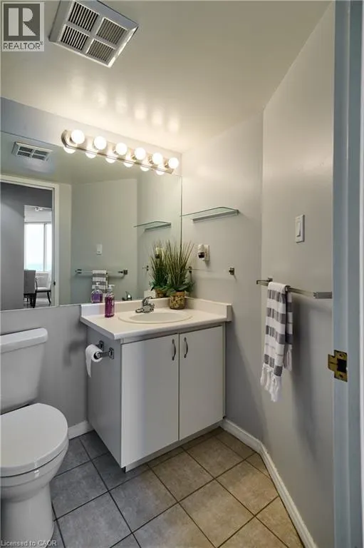 3227 KING Street Unit# 909, #909