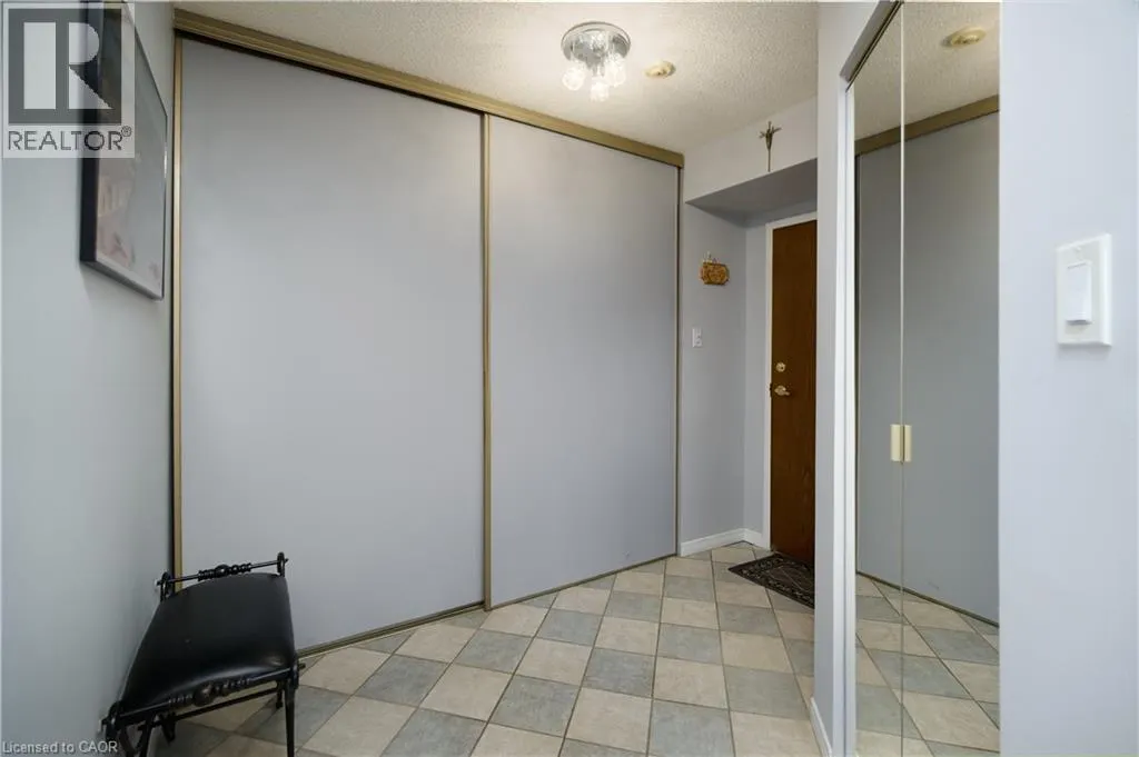 3227 KING Street Unit# 909, #909