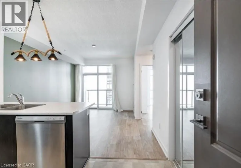 81 ROBINSON Street Unit# 503, #503
