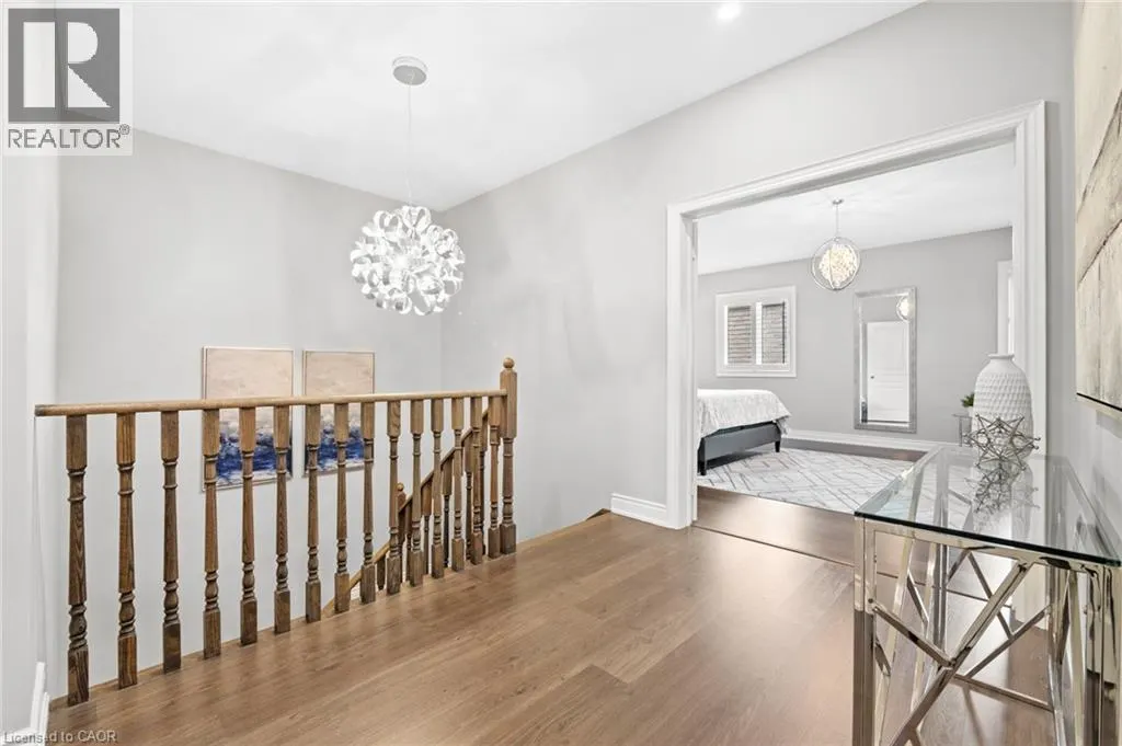 107 AVANTI Crescent