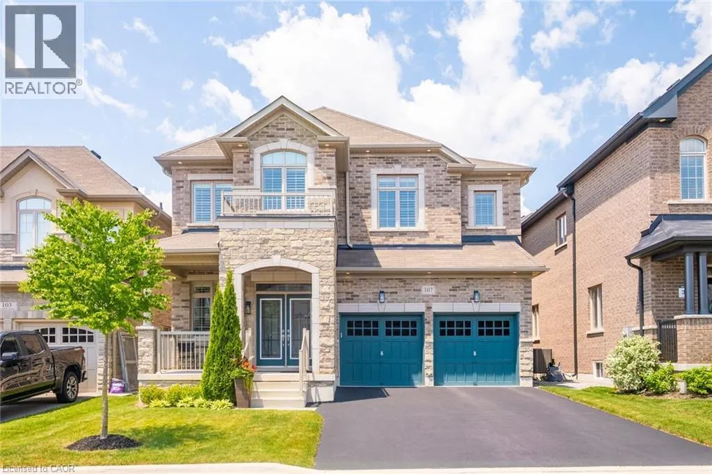 107 AVANTI Crescent