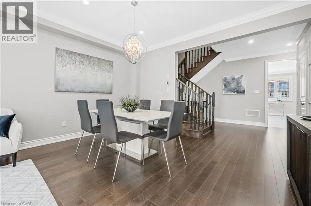 107 AVANTI Crescent