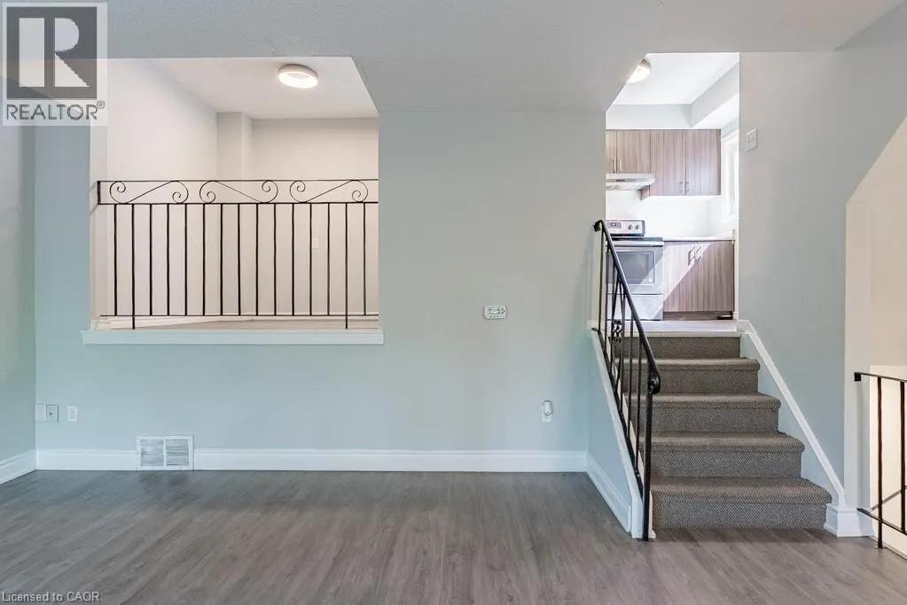 250 MONTMORENCY Drive Unit# 207, #207
