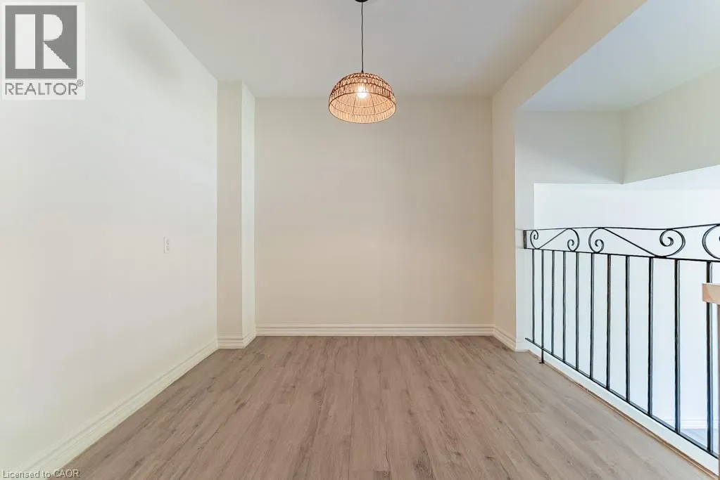 250 MONTMORENCY Drive Unit# 211, #211