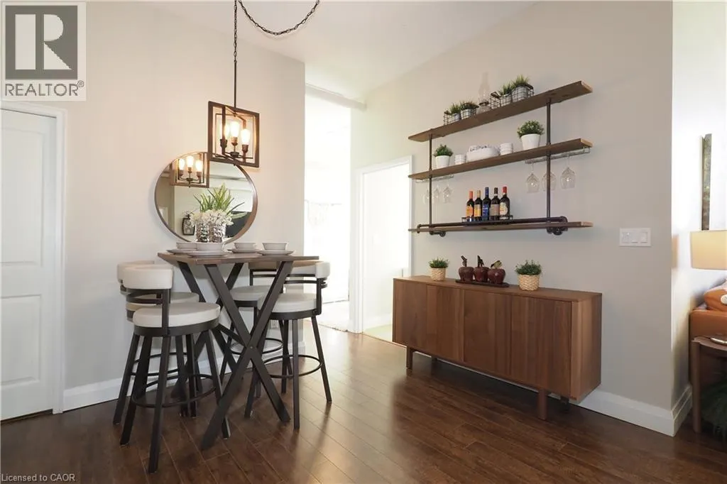 191 KING Street S Unit# 402, #402