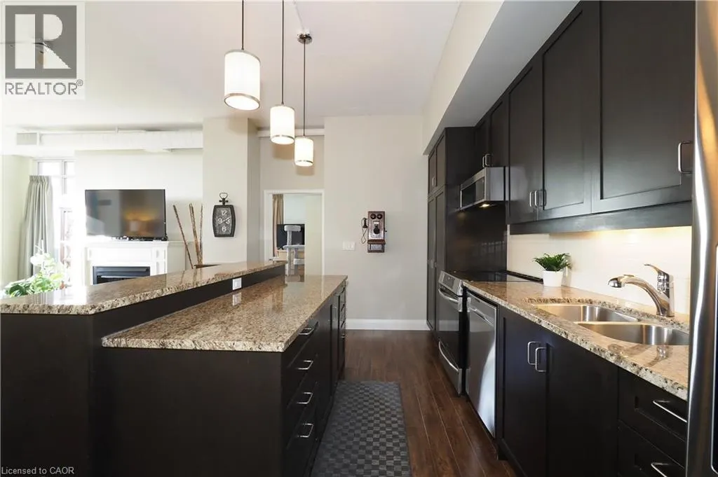 191 KING Street S Unit# 402, #402