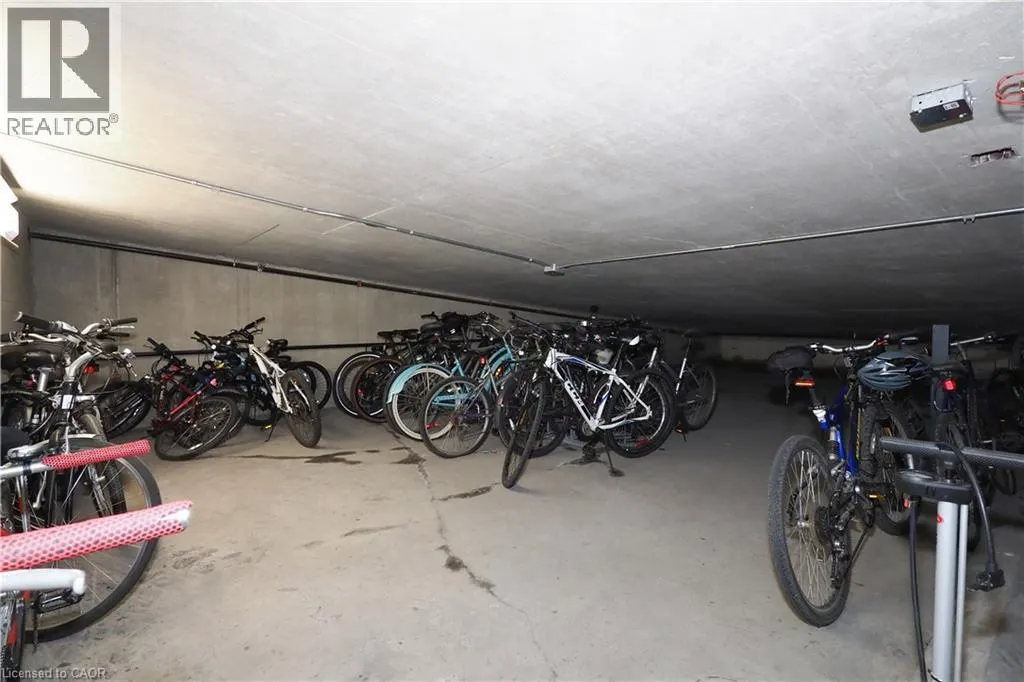 191 KING Street S Unit# 402, #402