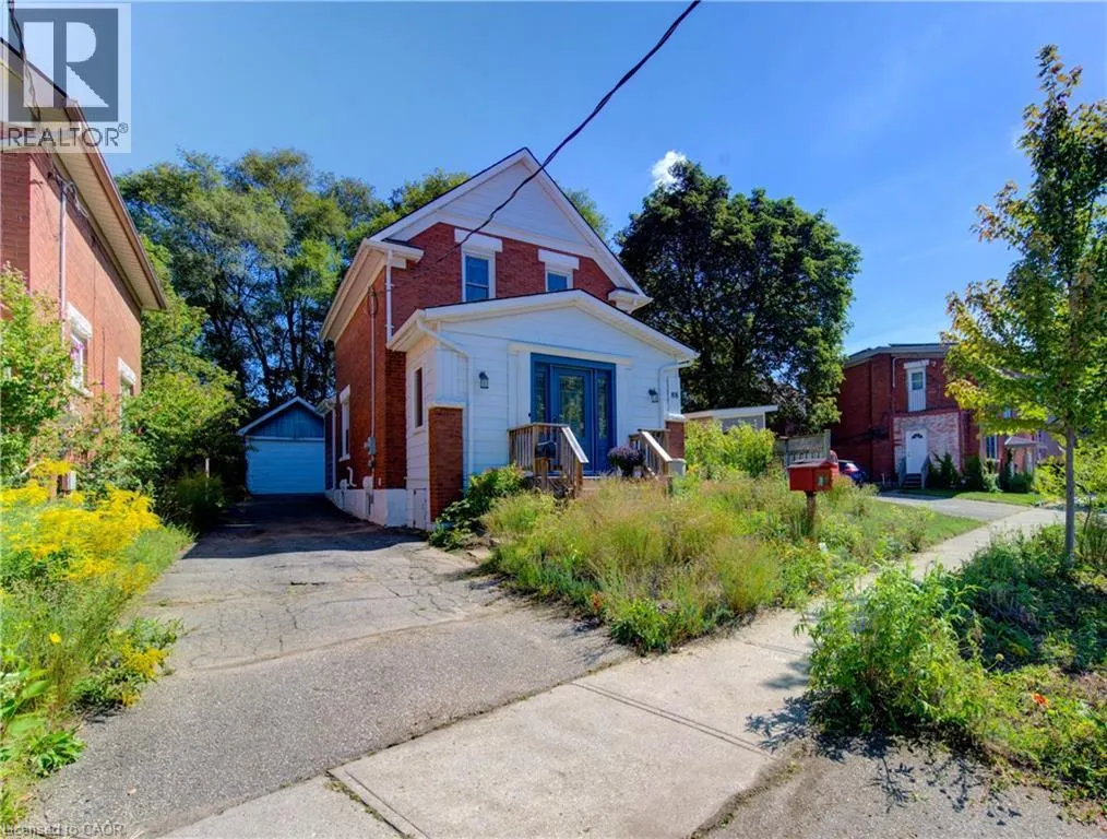 88 DEKAY Street